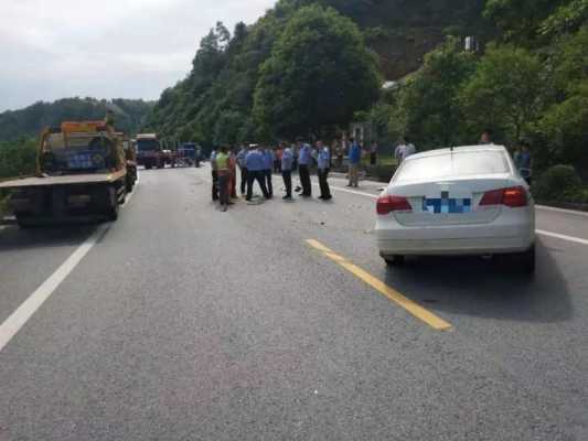 汉中车祸最新（汉中车祸现场）