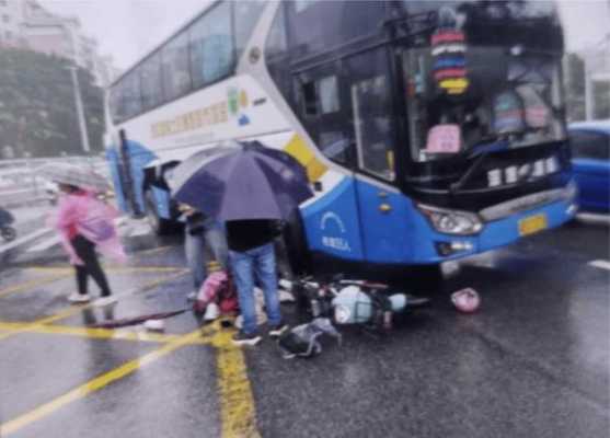 深圳发生车祸最新（深圳近期车祸）